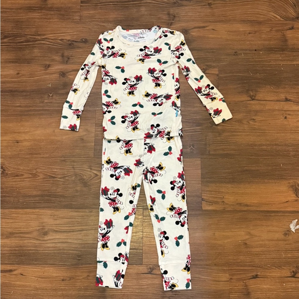 Posh Peanut Disney Minnie Mouse Christmas Holiday Long Sleeve Pajama Set